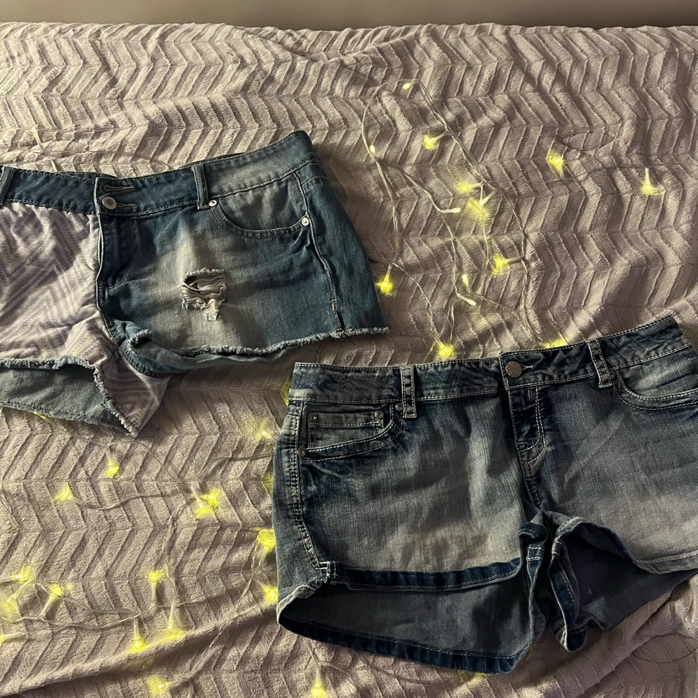 Vanity Jean shorts!!